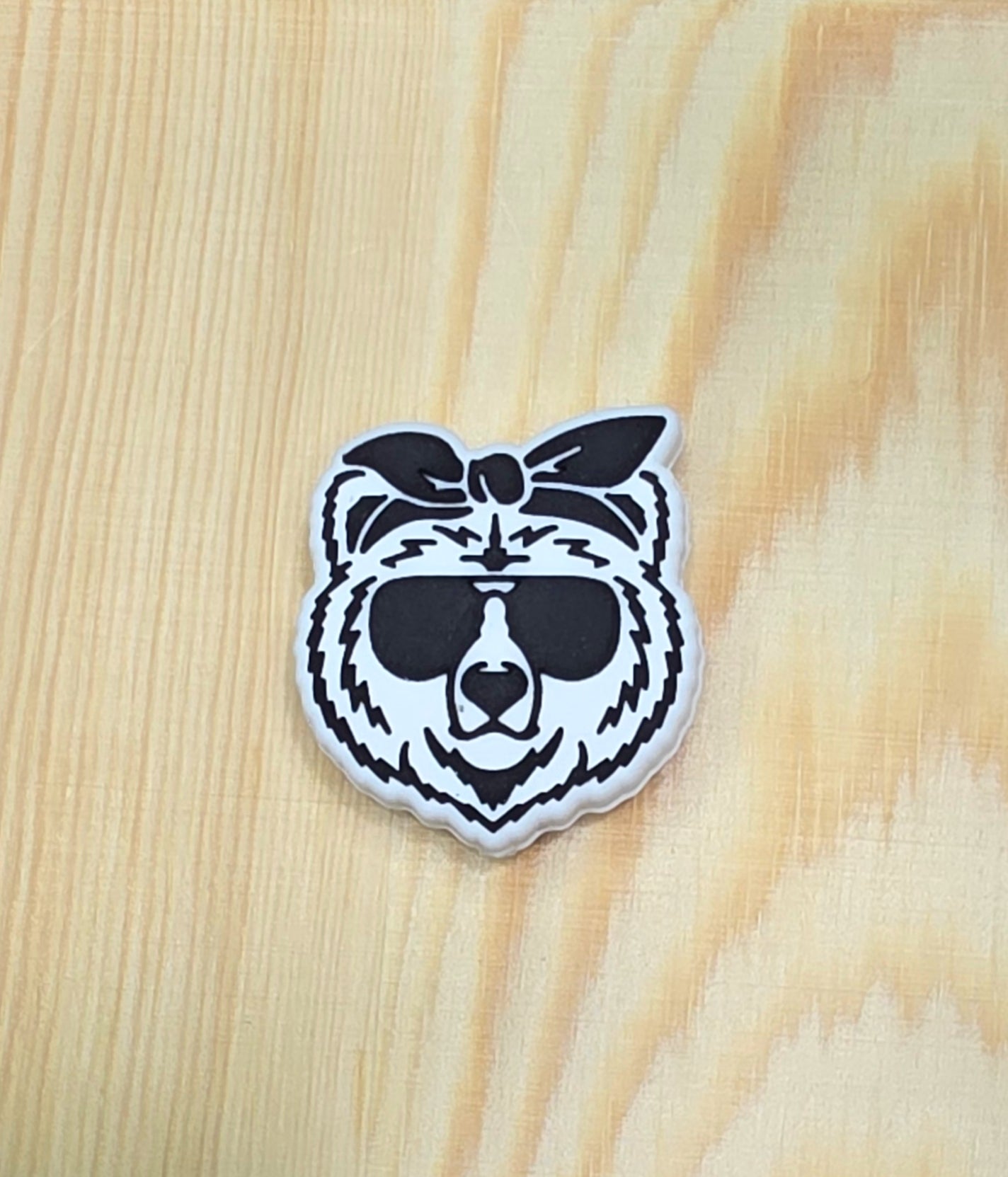 Mama bear silicone focal bead - bear silicone focal - A 128A