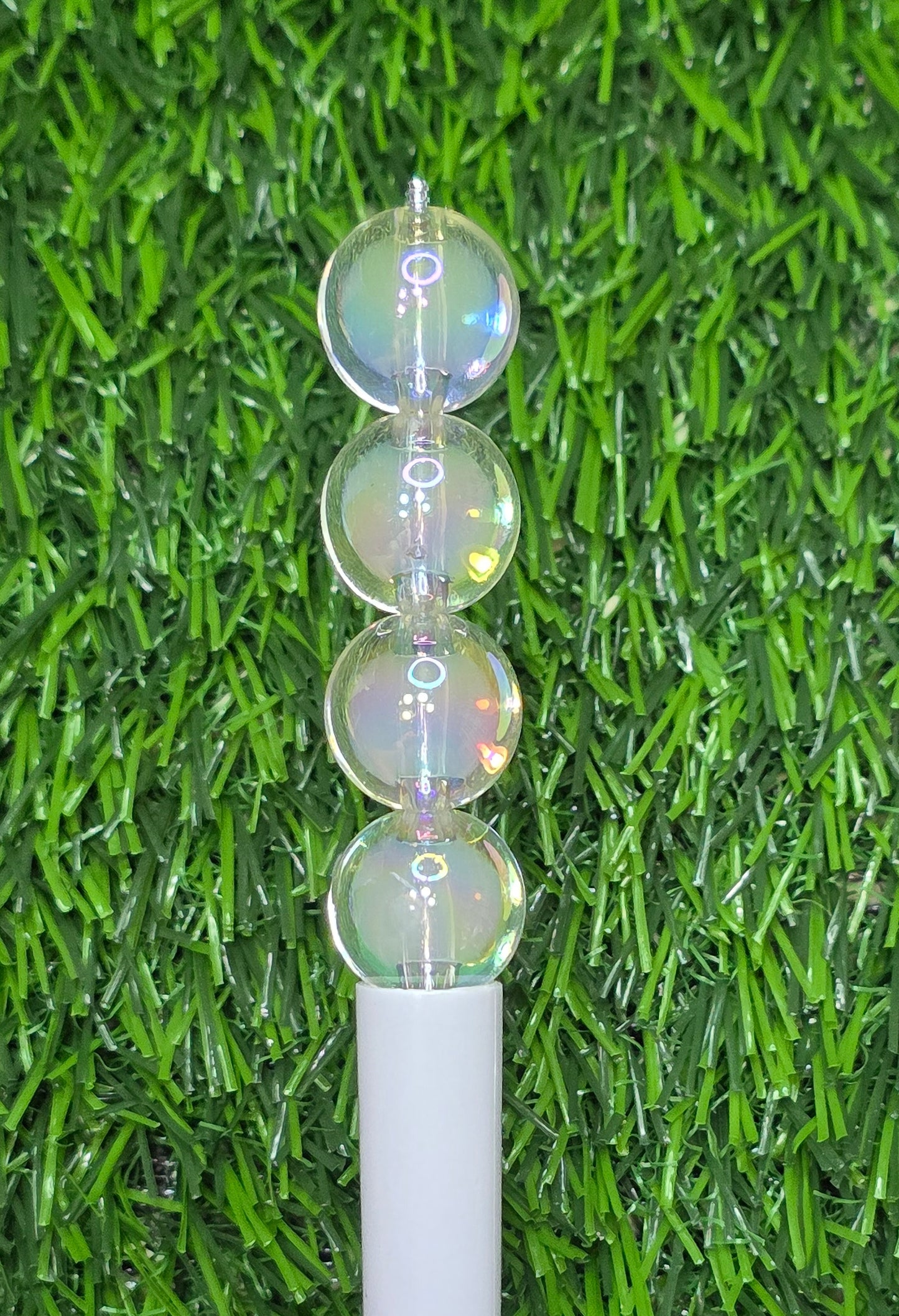 Double layer white 16mm acrylic beads