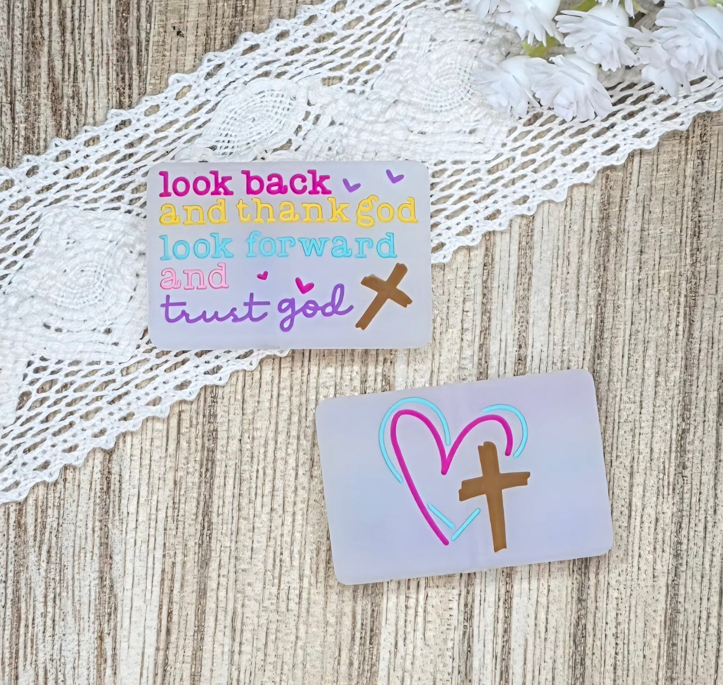 Look Back and Thank God Look Forward and Trust God Double-Sided Silicone Focal Bead