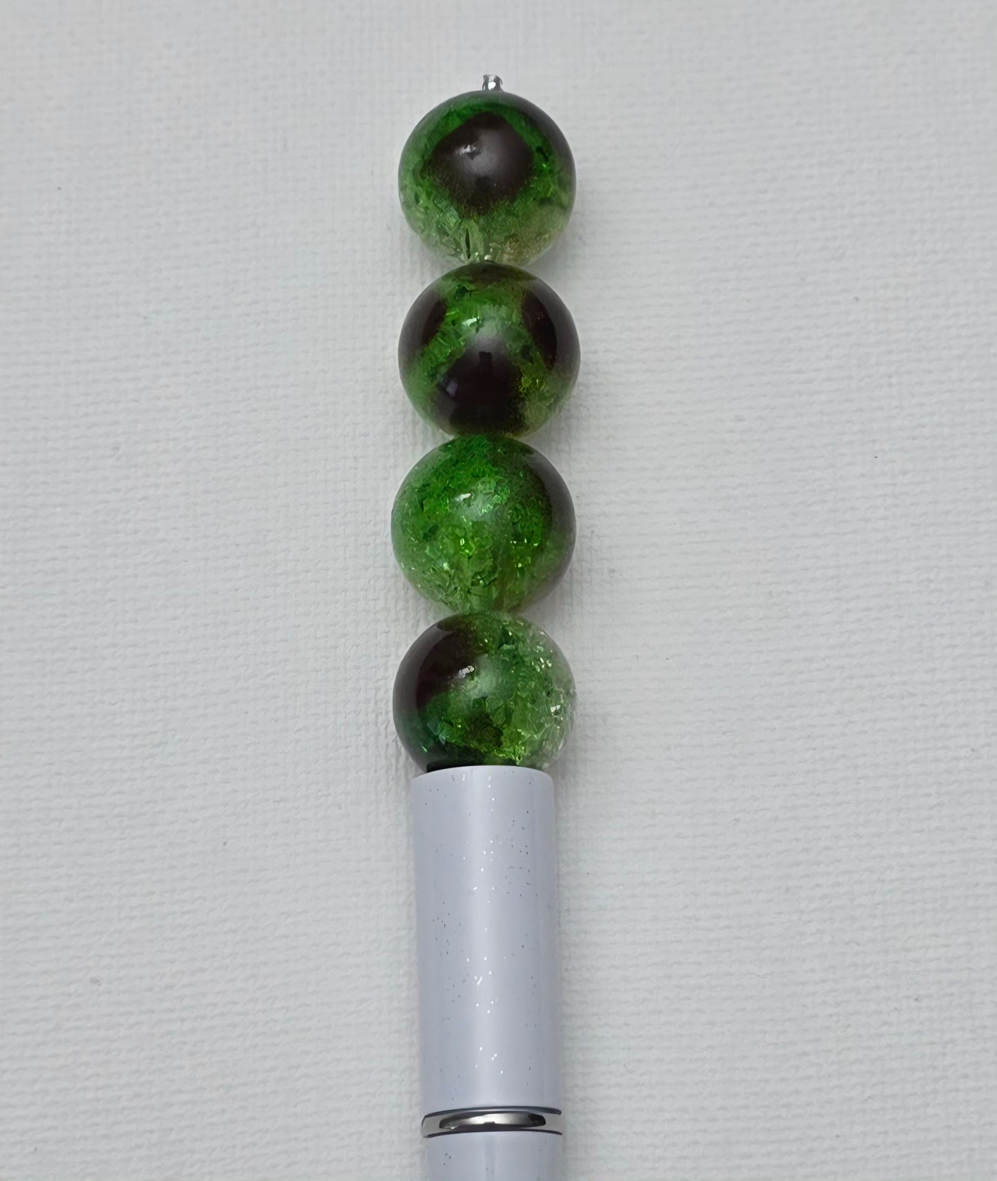 16MM Green & Black Crackle Acrylic Beads ā 5 Piece Pack