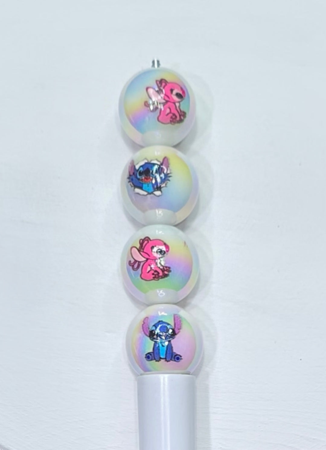 Alien 16mm acrylic beads, pink and blue Alien 16mm acrylic beads, 6pcs randomly packed