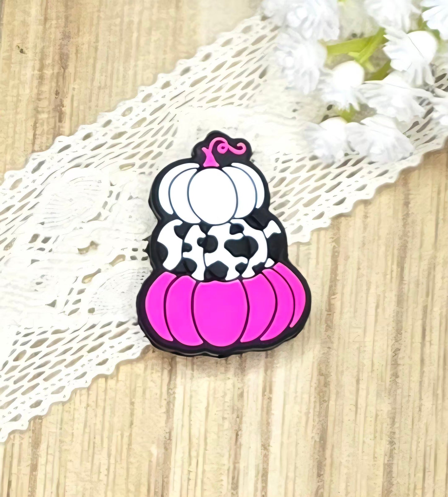 Cow Print Pumpkin Silicone Focal Bead – Fall Pumpkin Bead for Pens, Keychains & DIY Crafts