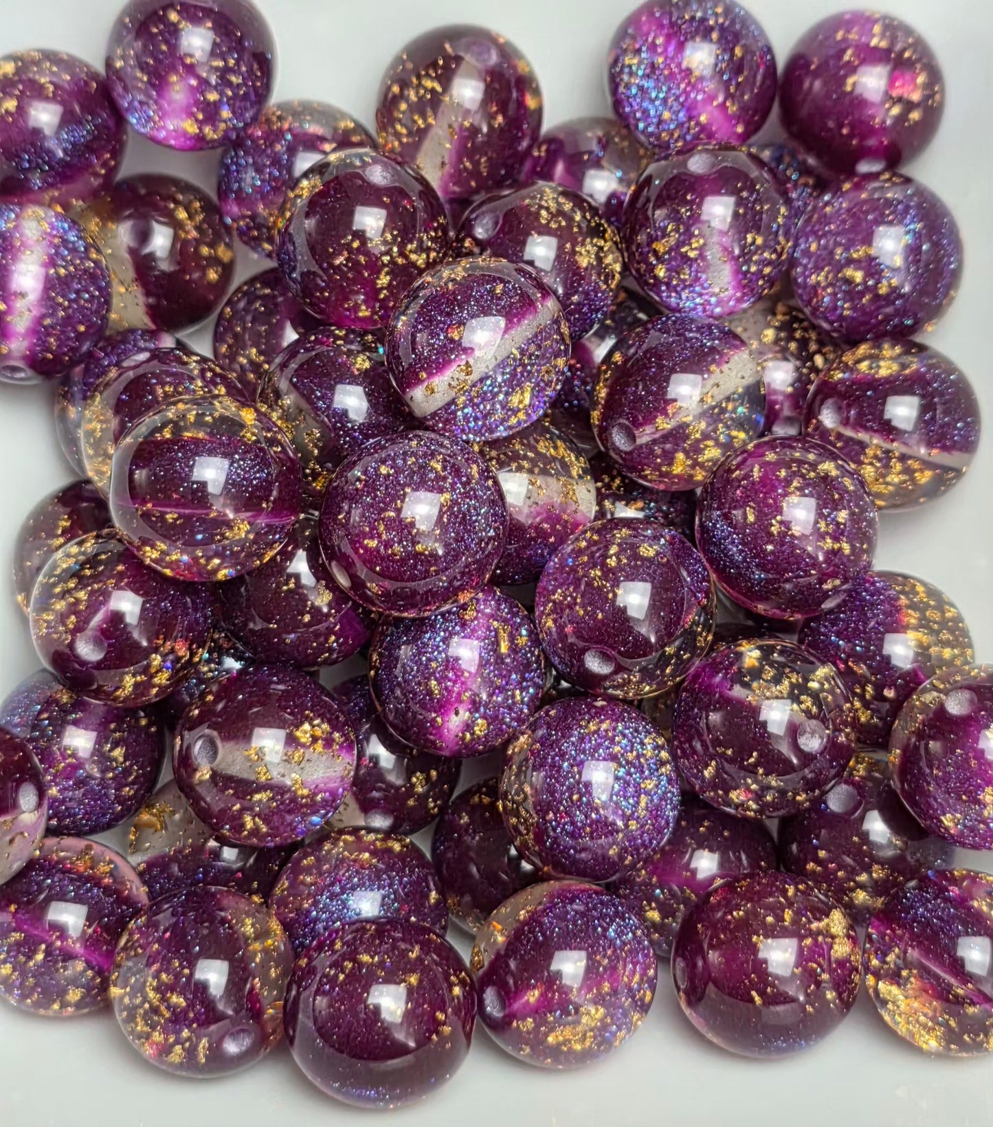 Purple Gold Foil Acrylic Beads – 16mm – 10 Pack