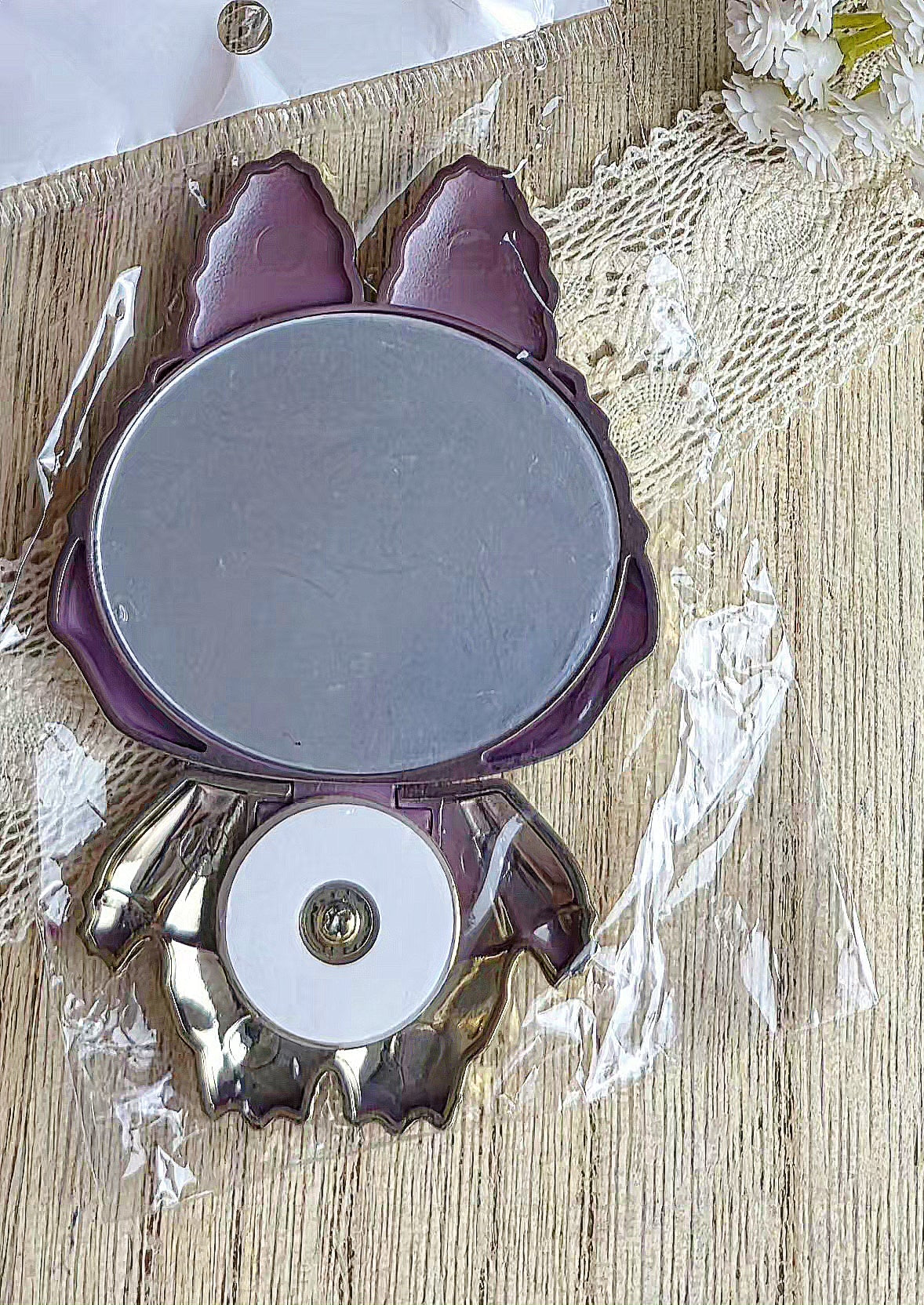 Character Phone Holder with Mirror