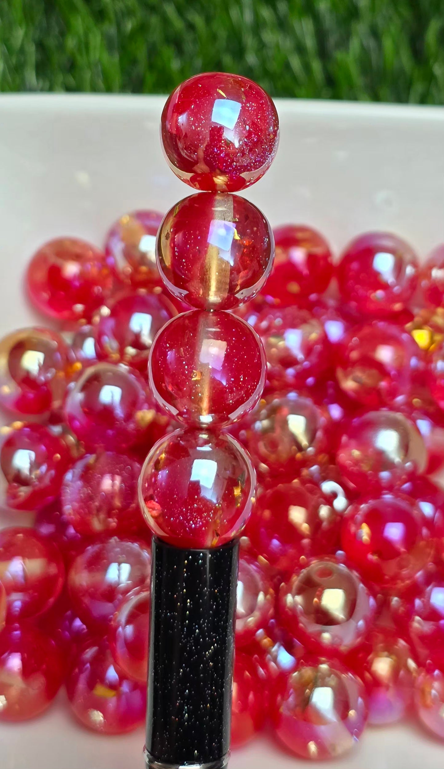 Hot Pink Gold Foil Iridescent Acrylic Beads – 16mm – 10 Pack