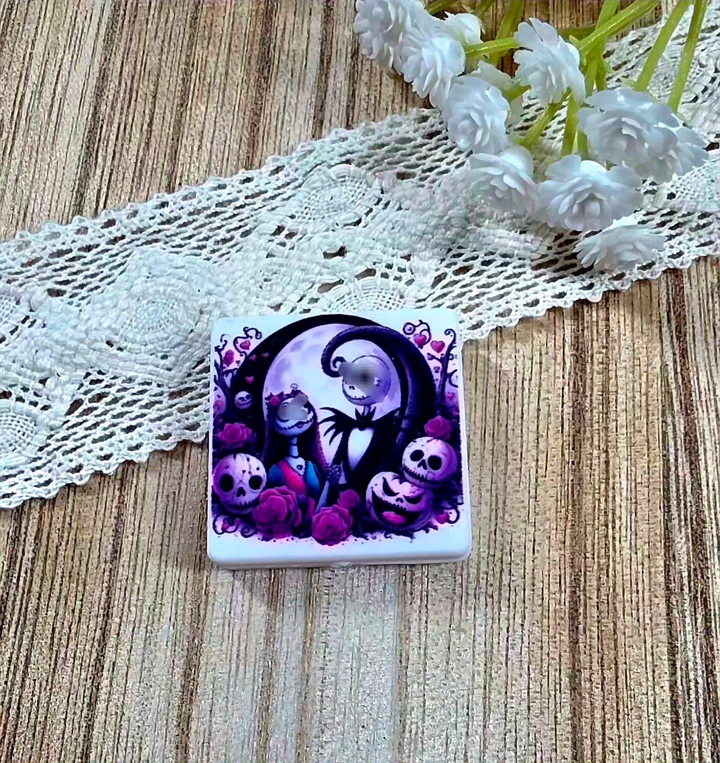 Halloween Skeleton Pumpkin Couple Silicone Focal Bead ā Spooky Cute Rose Design
