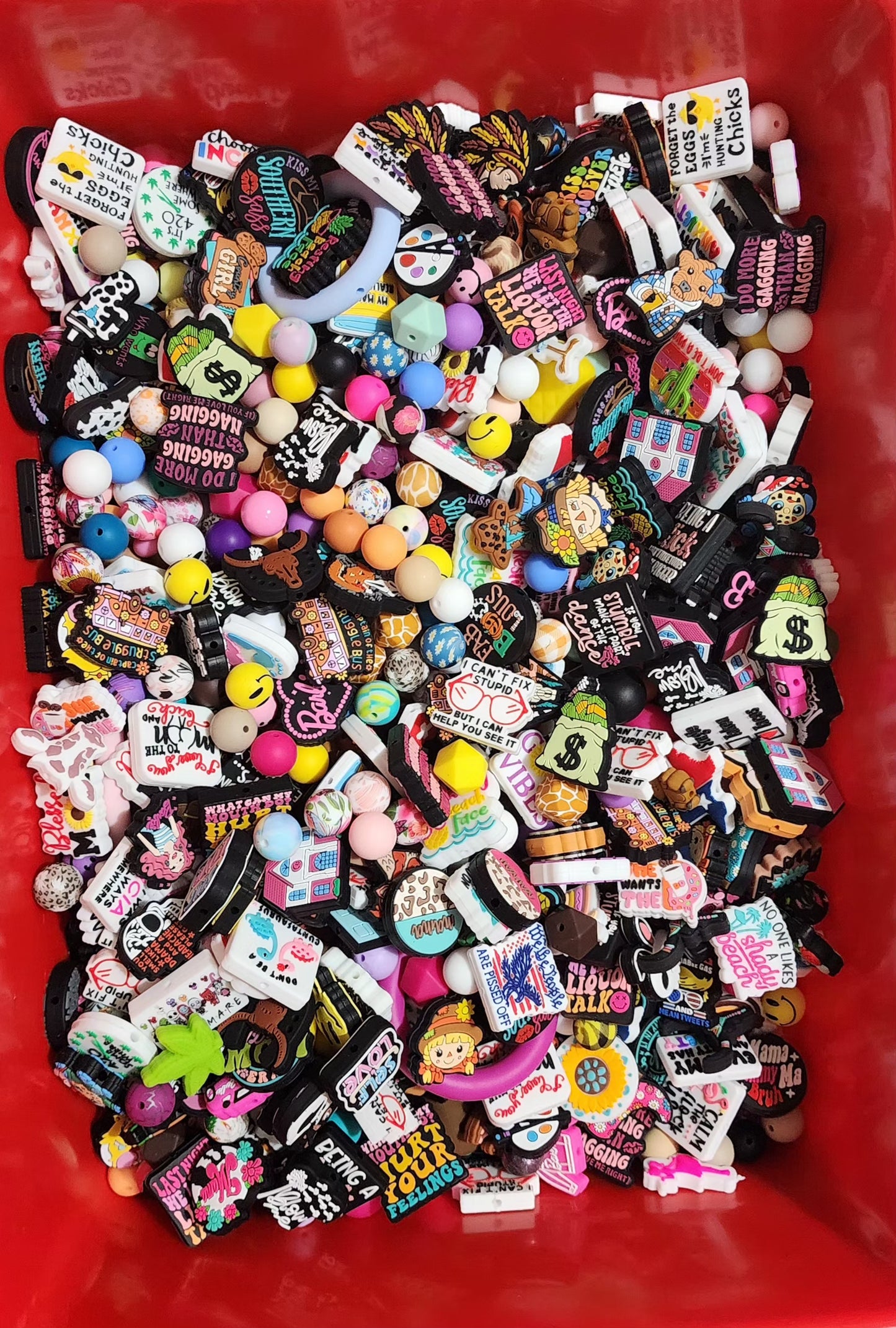 Scoopy scoop. Scoops of mixed silicone beads, Focals, and much more.