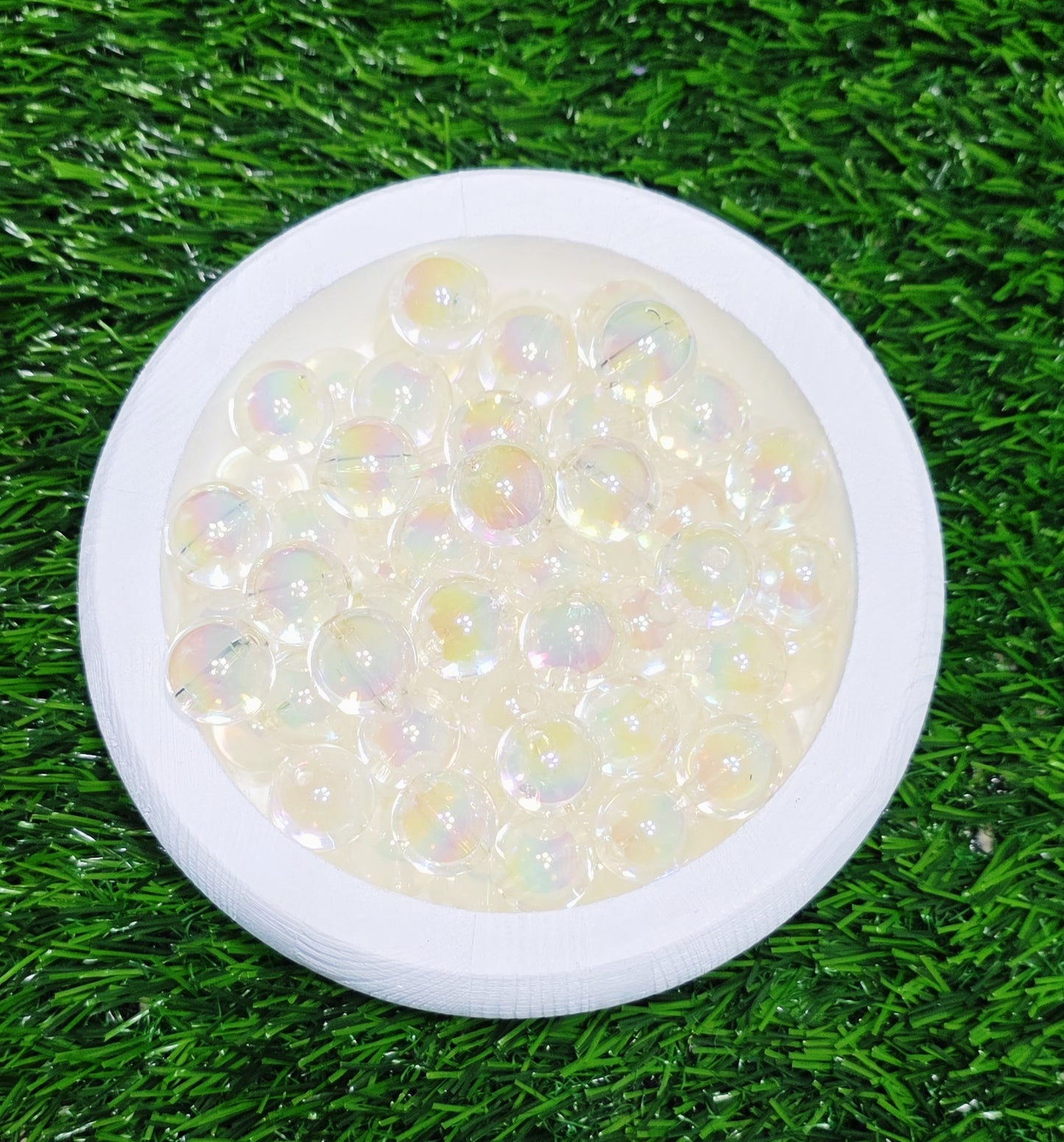 Double layer white 16mm acrylic beads