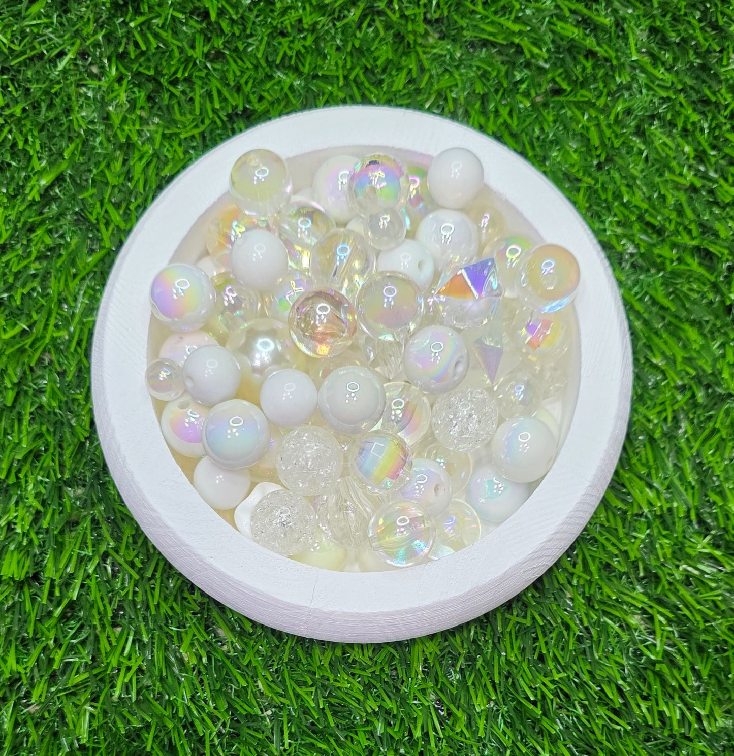 Mix acrylic beads in many different colors and sizes