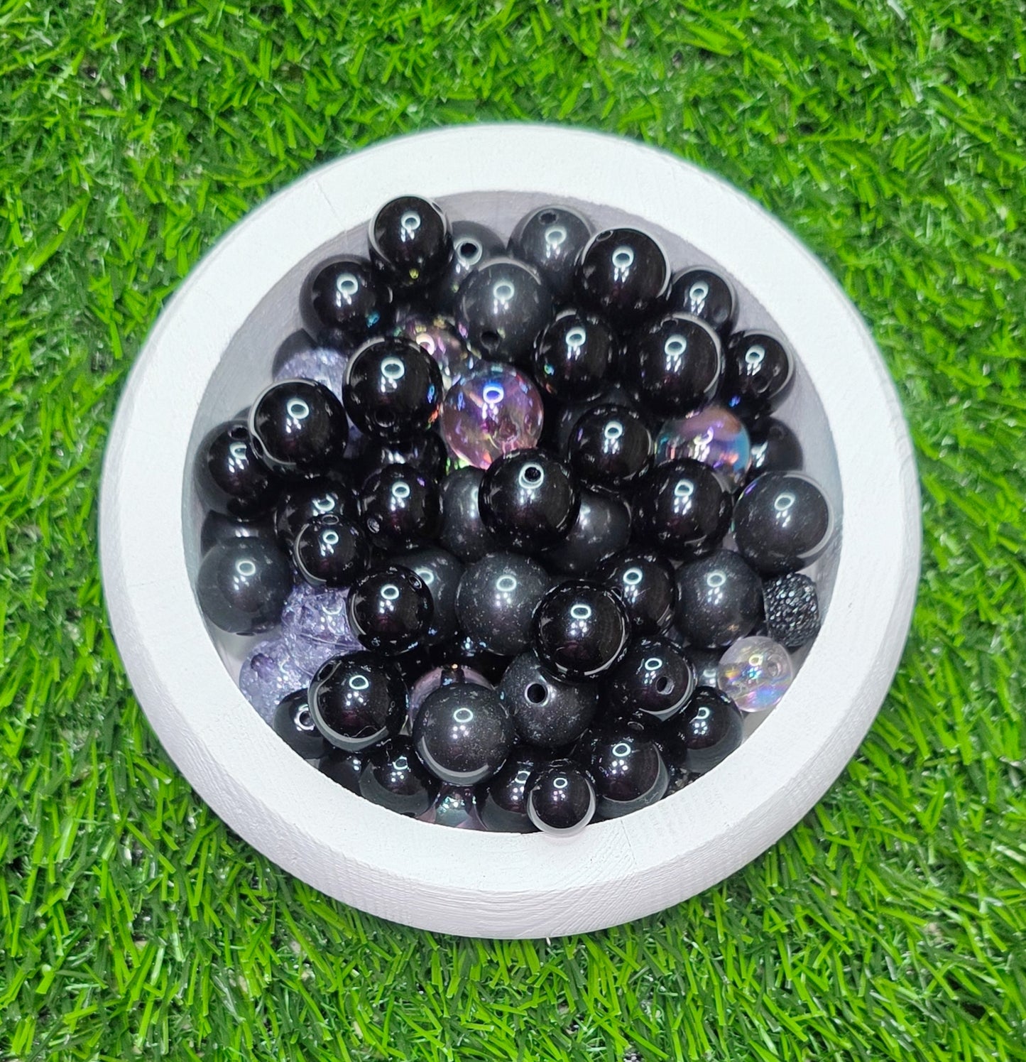 Mix acrylic beads in many different colors and sizes