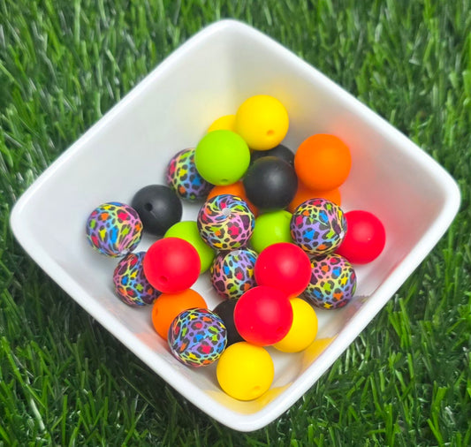 Back to the 80s – 15mm Curated Silicone Bead Mix – 25 Pieces