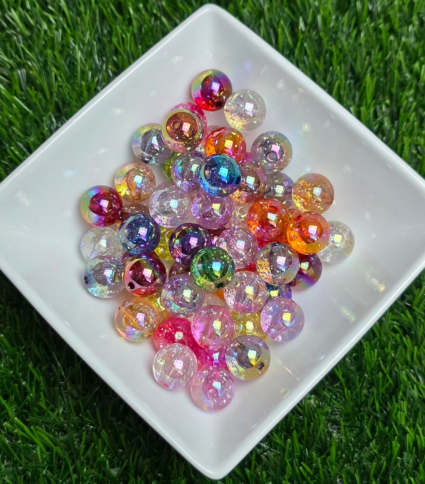 Multicolor Iridescent Confetti Acrylic Bead Mix – 16mm – 10 Pack