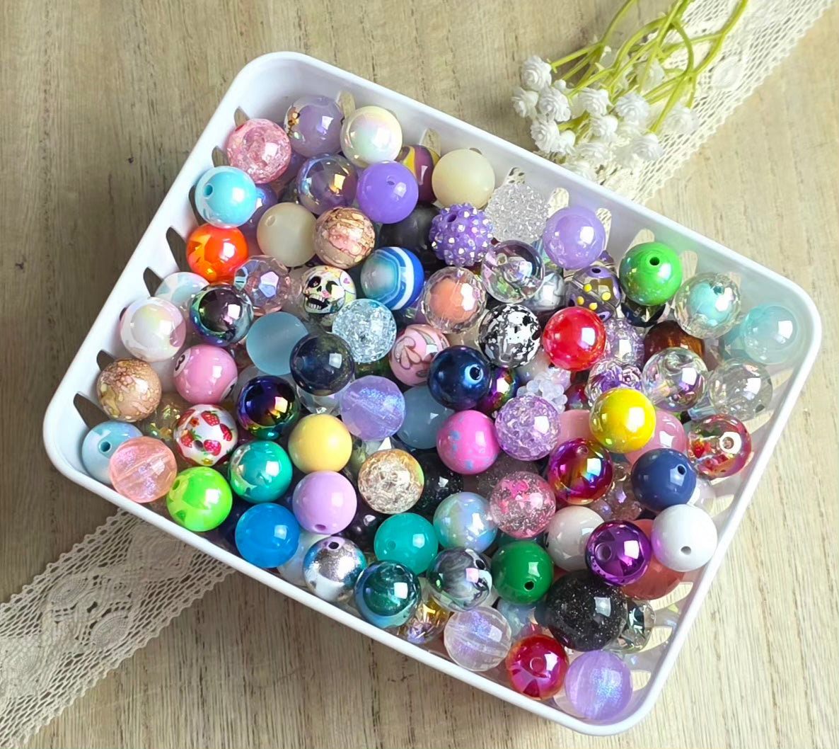 250-Piece Mixed Acrylic Bead Lot – Clearance