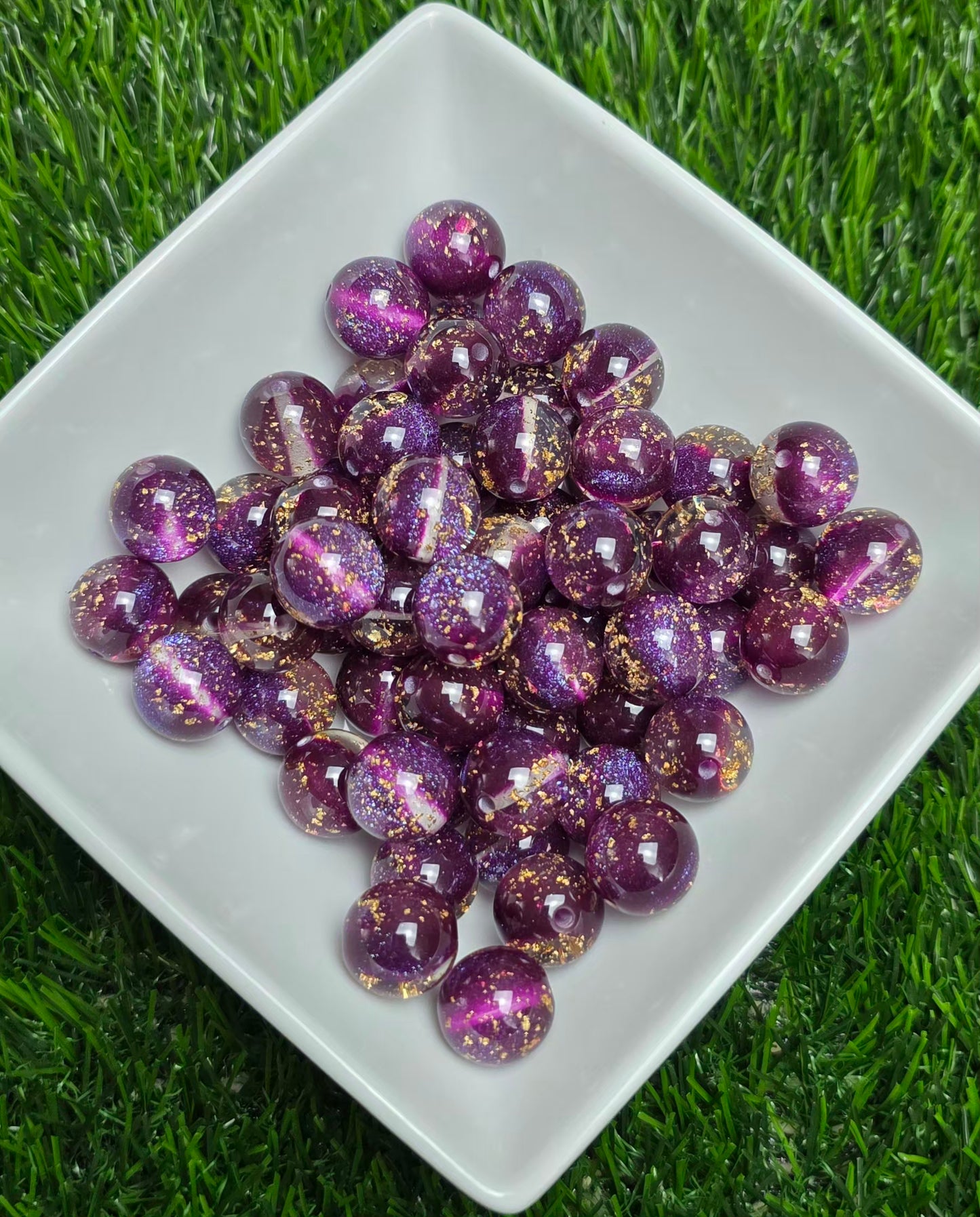Purple Gold Foil Acrylic Beads – 16mm – 10 Pack