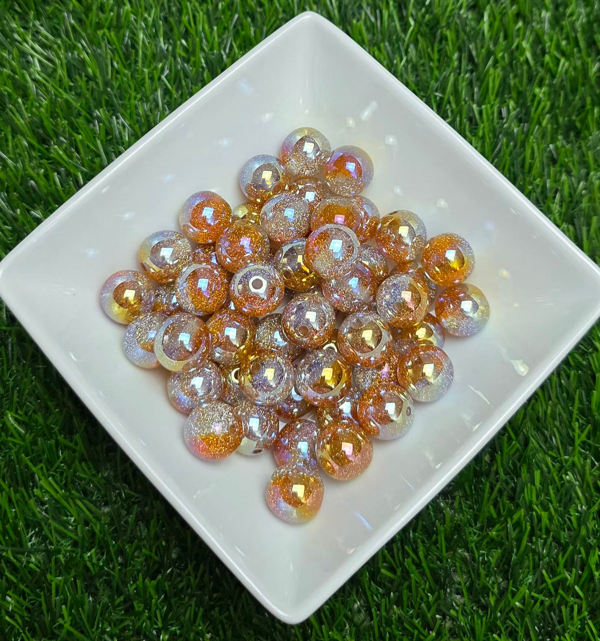 Amber UV Coated Glitter Acrylic Beads – 16mm – 5 Pack
