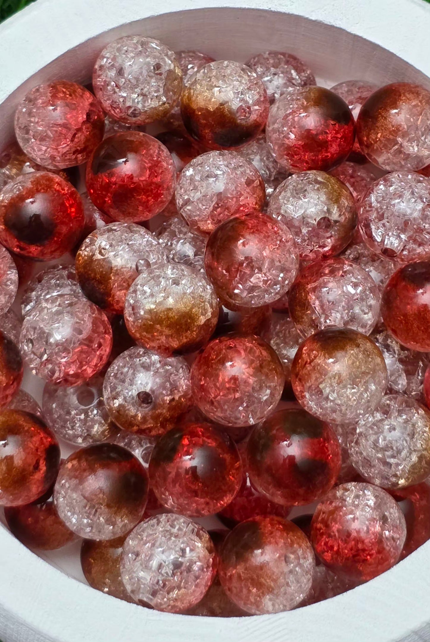 16MM Red & Champagne Crackle Acrylic Beads – 5 Piece Pack