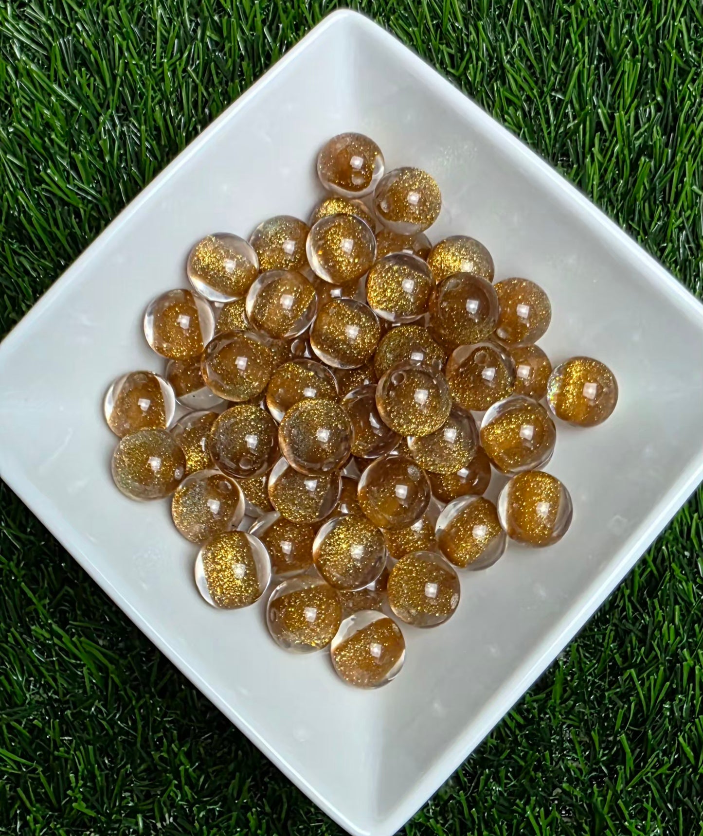 Gold Glitter Shimmer Acrylic Beads – 16mm – 10 Pack