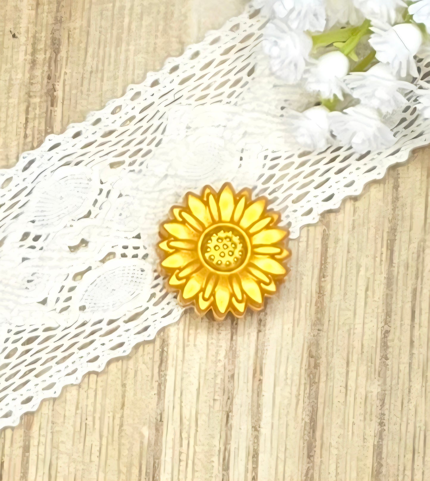 Mini 16mm Sunflower Silicone Focal Bead | Color Options