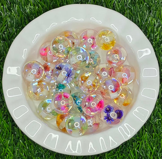 20mm Floral Iridescent Acrylic Beads – 4 Pack