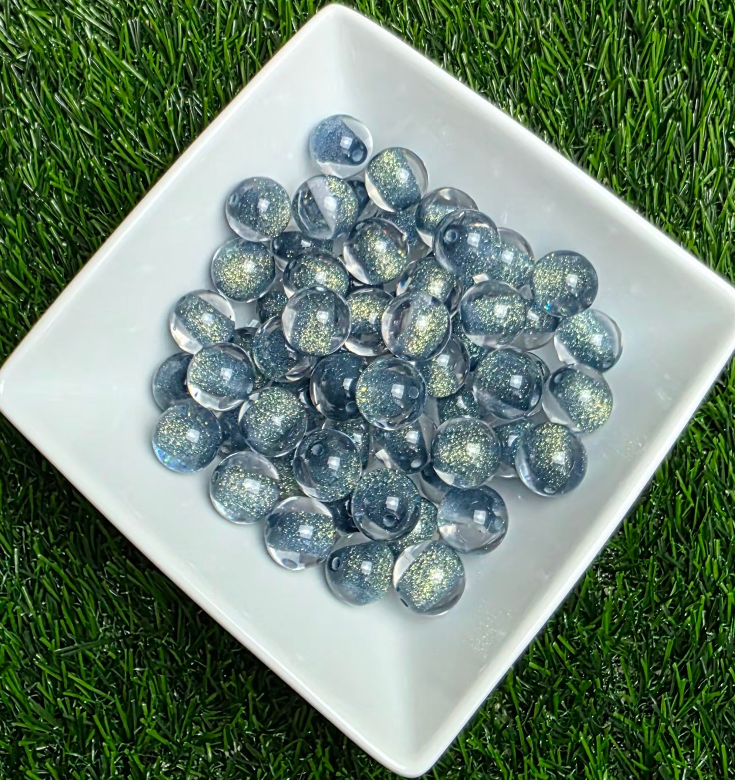 Dusty Blue Glitter Shimmer Acrylic Beads – 16mm – 10 Pack