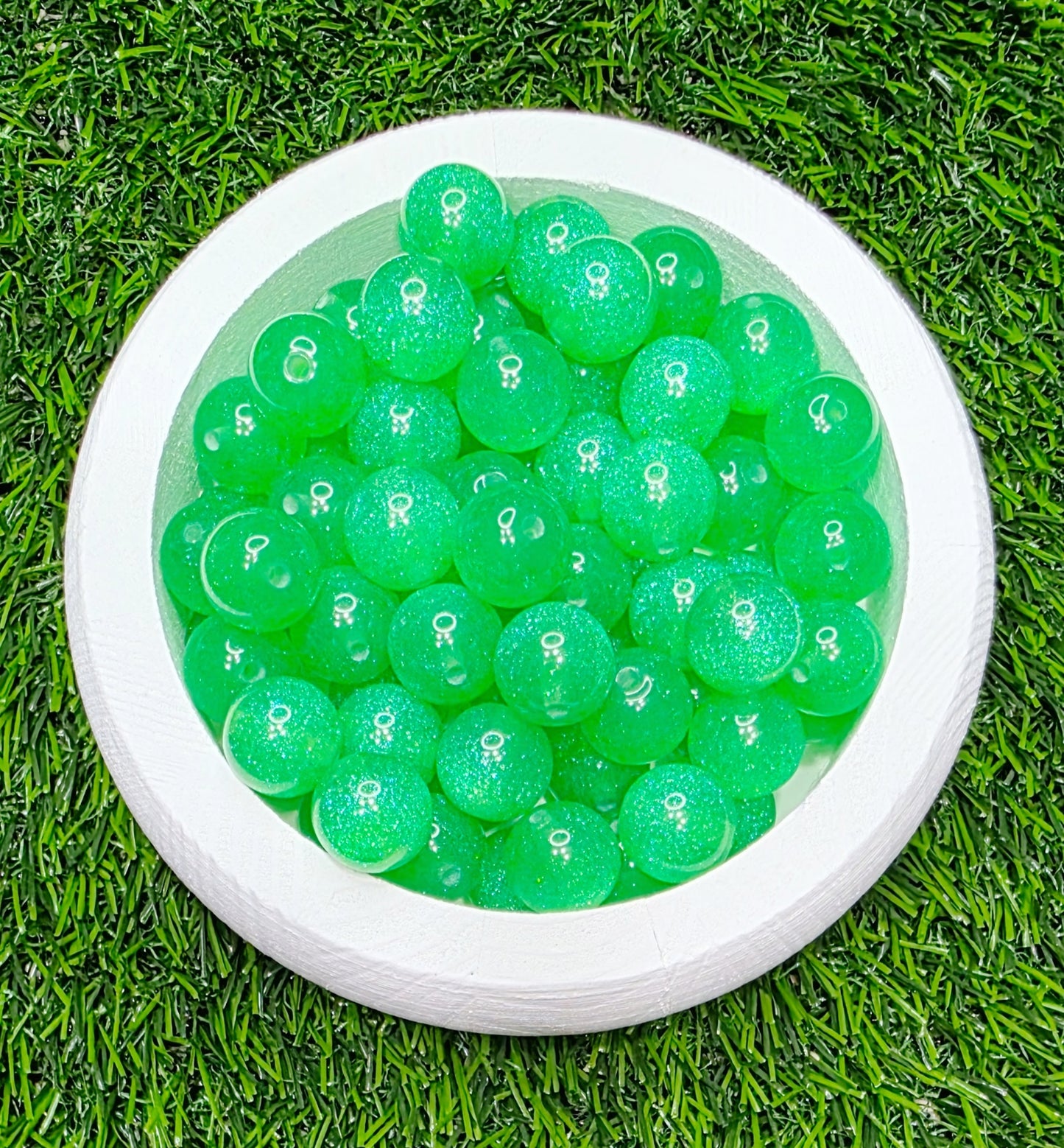 Green 16mm glow in the dark glitter beads