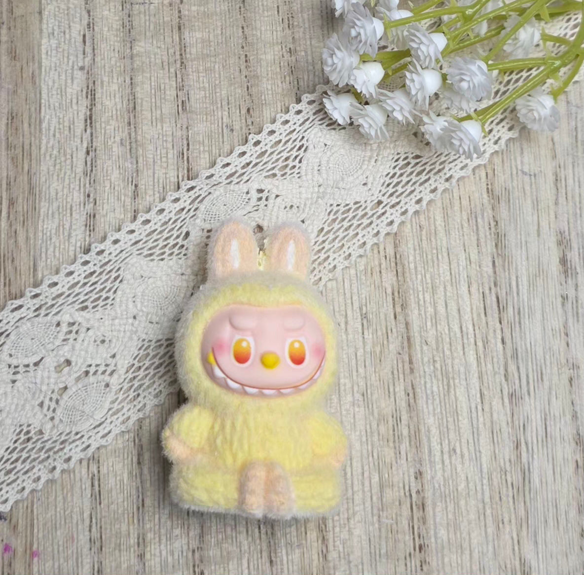 Fuzzy Character Pen Topper – Multiple Colors