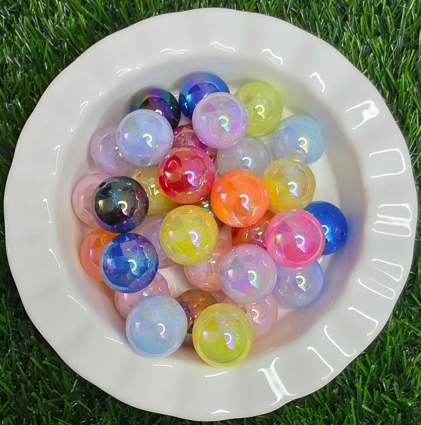 20mm Luminous Cloud Swirl Acrylic Beads – 4 Pack