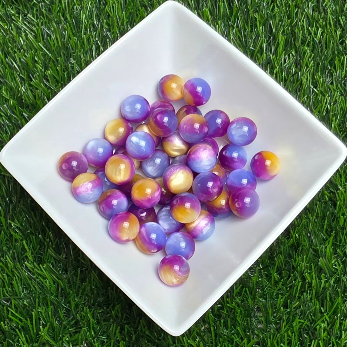 Purple Storm Acrylic Beads – 16mm – 10 Pack