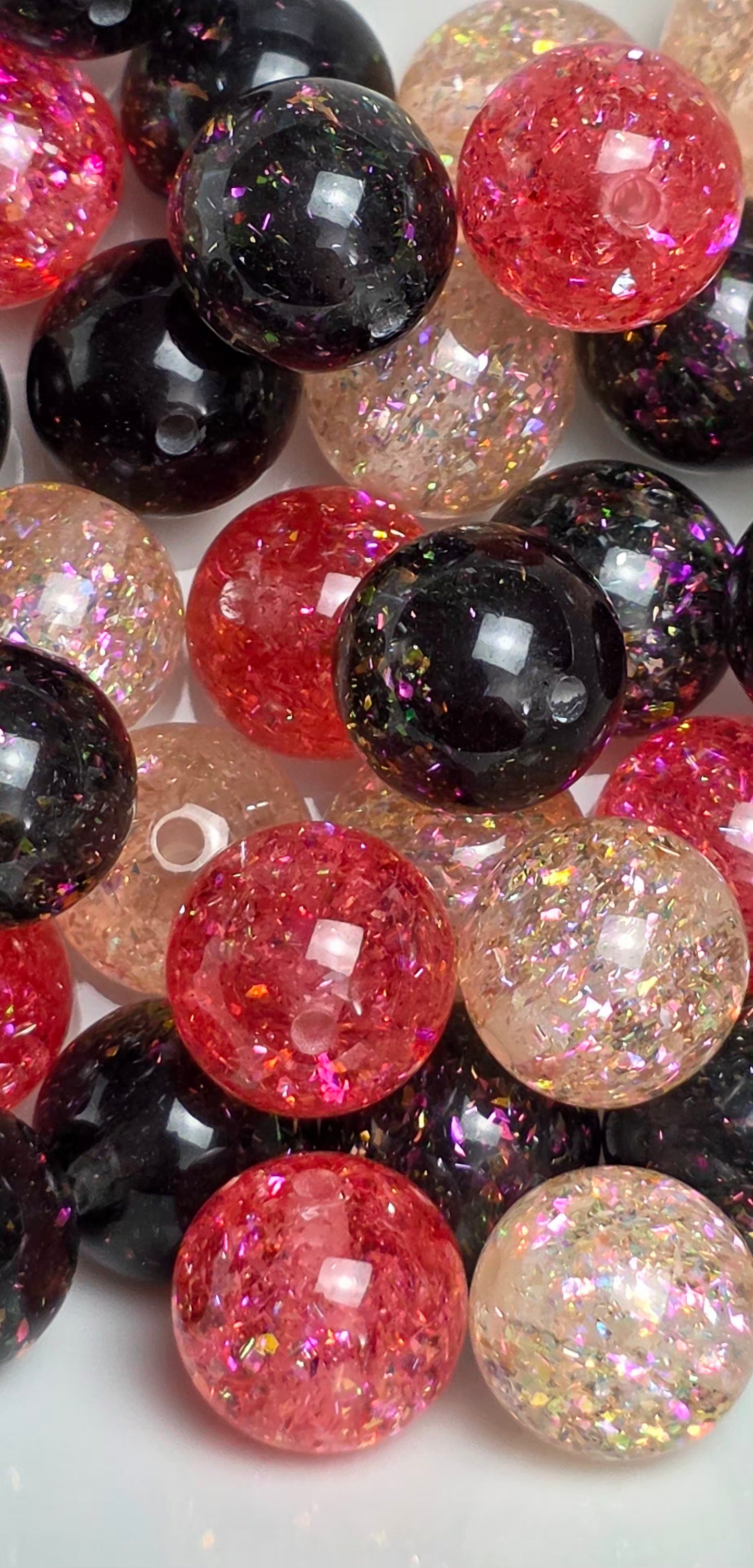 Black Tie Coral Acrylic Bead Mix – 16mm – 10 Pack