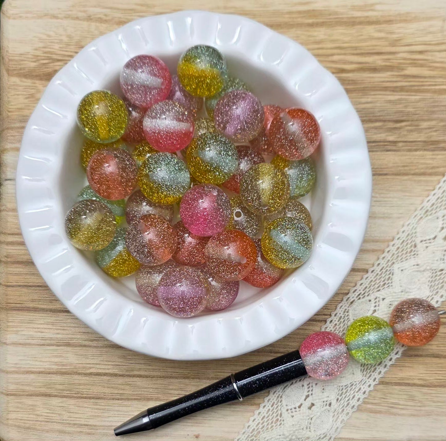 20mm Multicolor Glitter Acrylic Beads – 4 Piece Pack