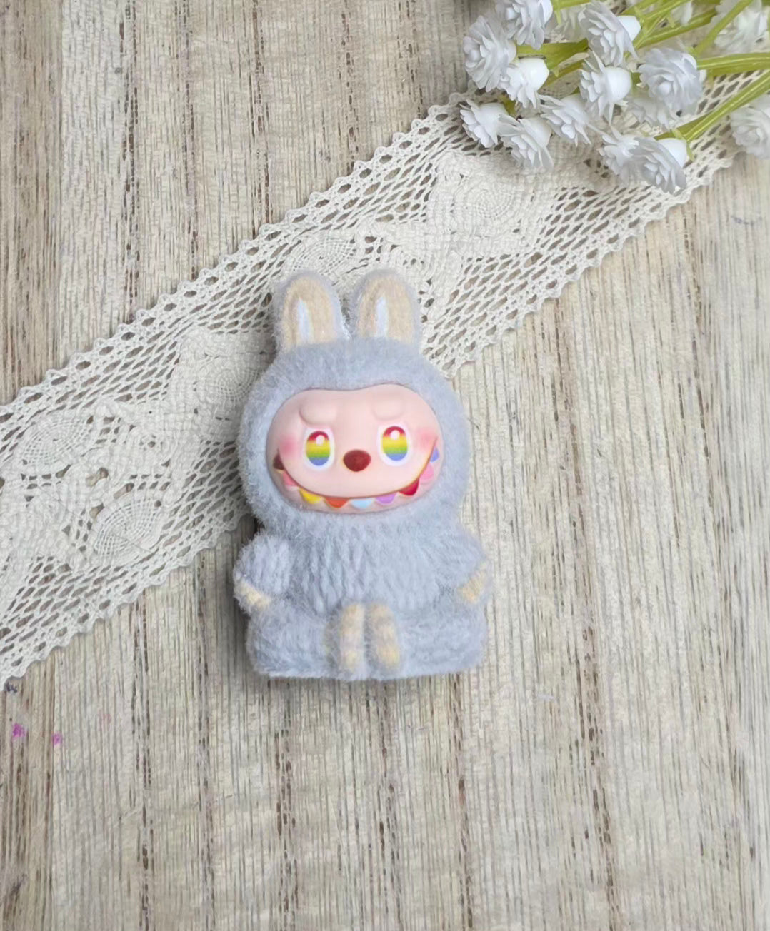 Fuzzy Character Pen Topper – Multiple Colors