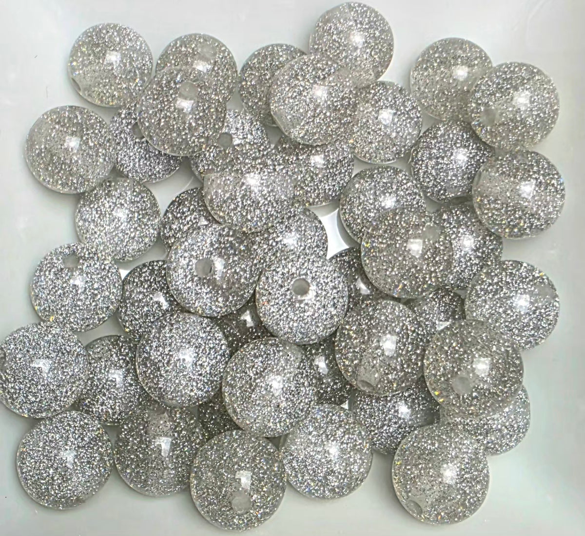 Silver Glitter Acrylic Beads – 16mm – 5 Pack
