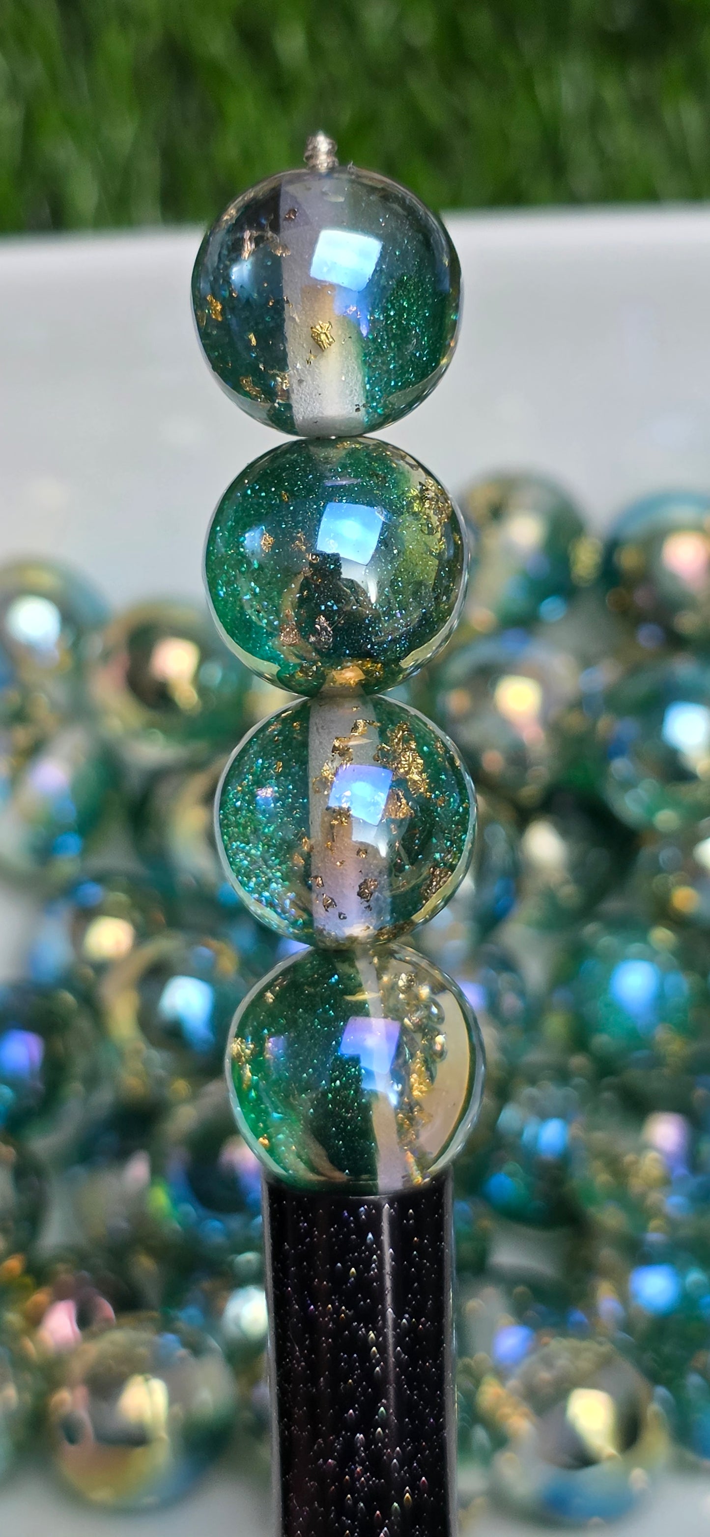 Teal Gold Foil Iridescent Acrylic Beads – 16mm – 10 Pack