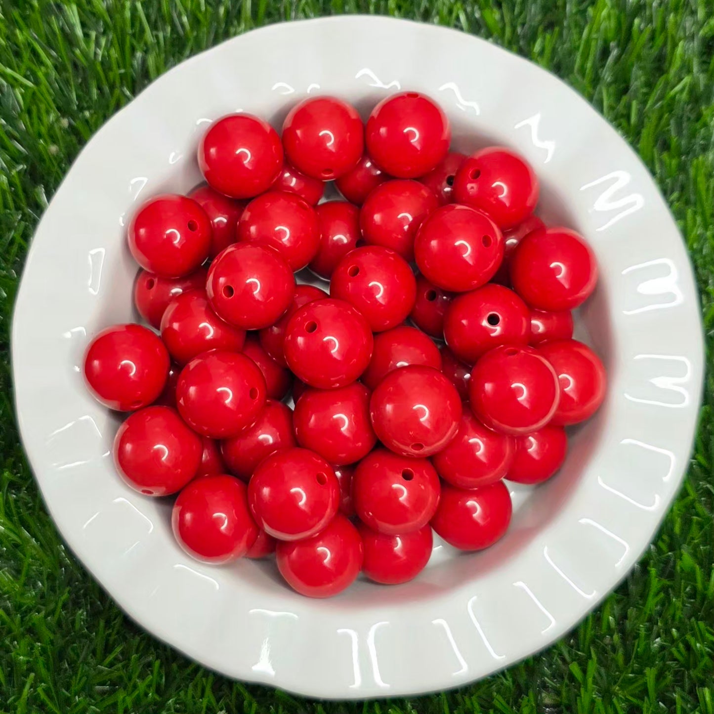 20mm Solid Bubble Gum Acrylic Beads – 4 Pack