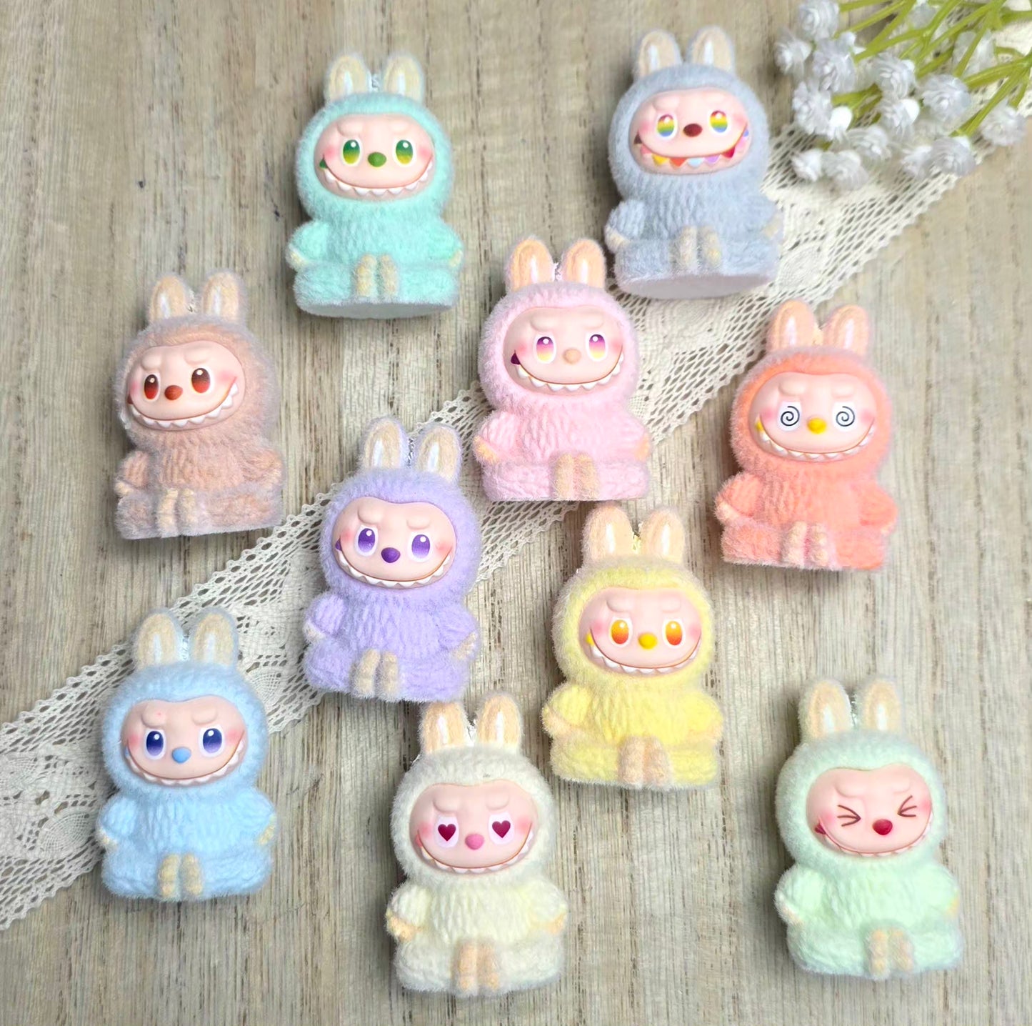 Fuzzy Character Pen Topper – Multiple Colors