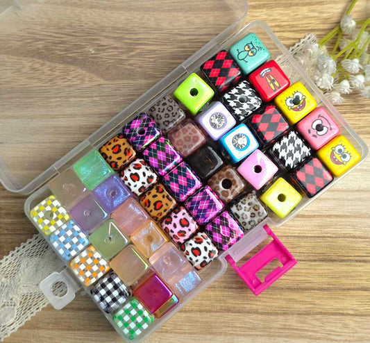 90-Piece Curated Square Acrylic Bead Box