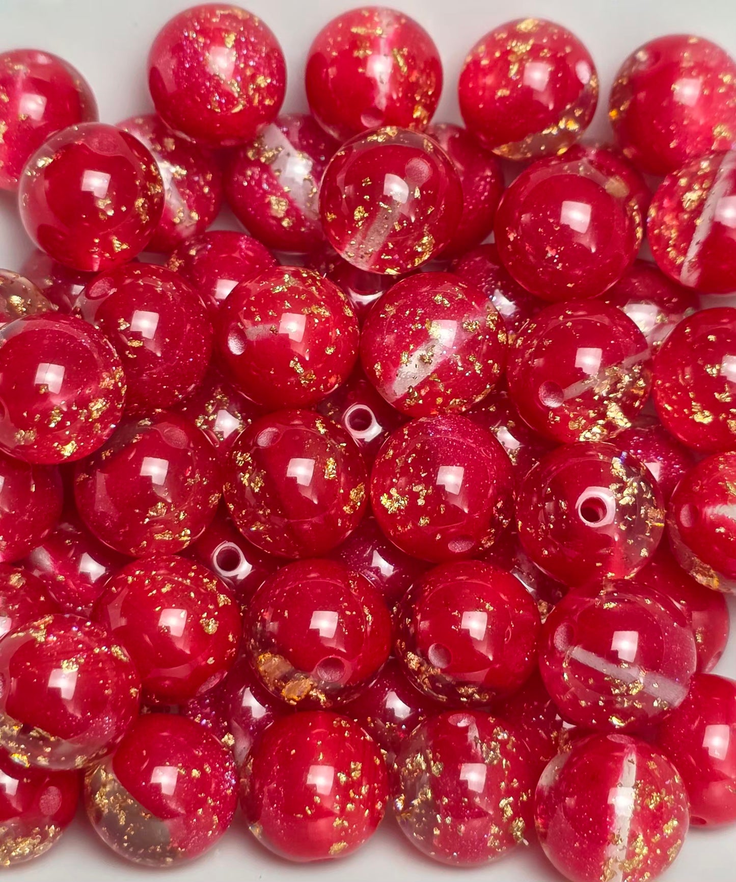Red Gold Foil Acrylic Beads – 16mm – 10 Pack