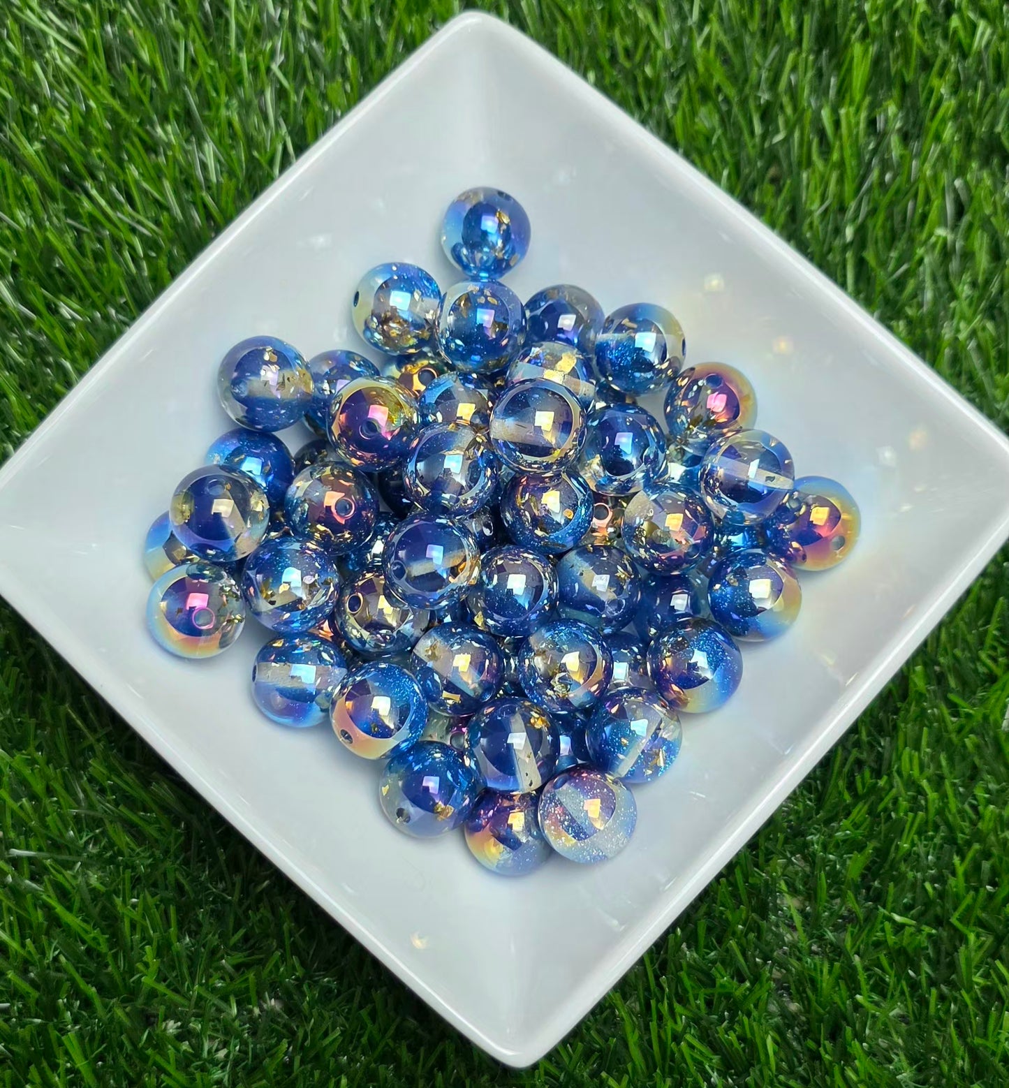 Blue Iridescent Acrylic Beads – 16mm – 10 Pack