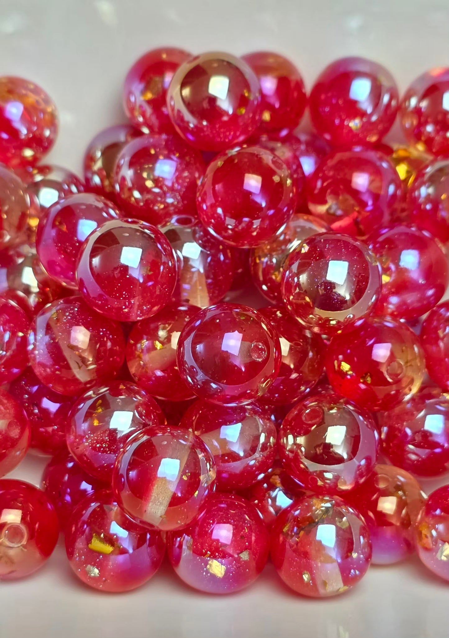 Hot Pink Gold Foil Iridescent Acrylic Beads – 16mm – 10 Pack