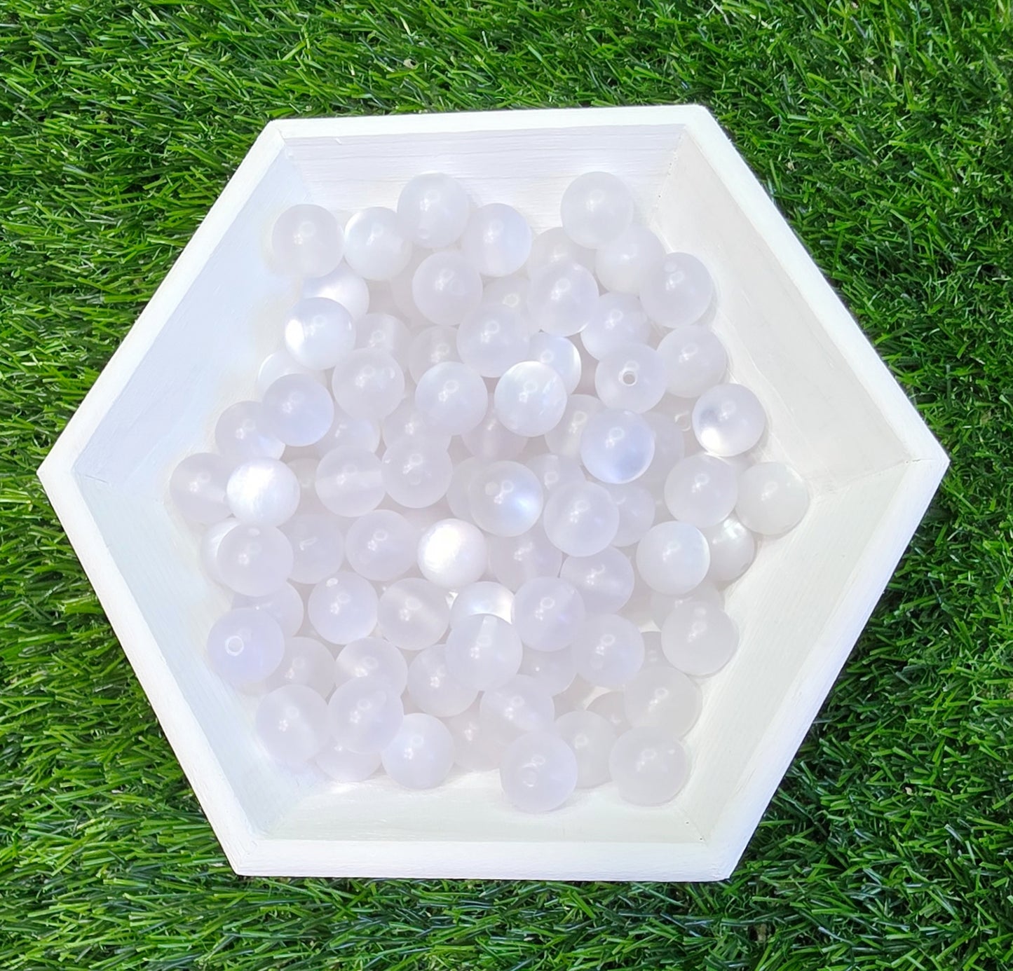 Cat eye acrylic round beads 16mm