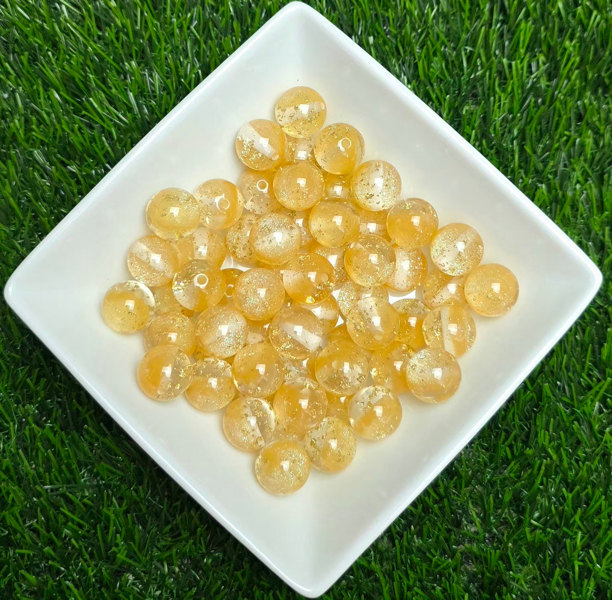 Champagne Glitter & Gold Foil Acrylic Beads – 16mm – 5 Pack
