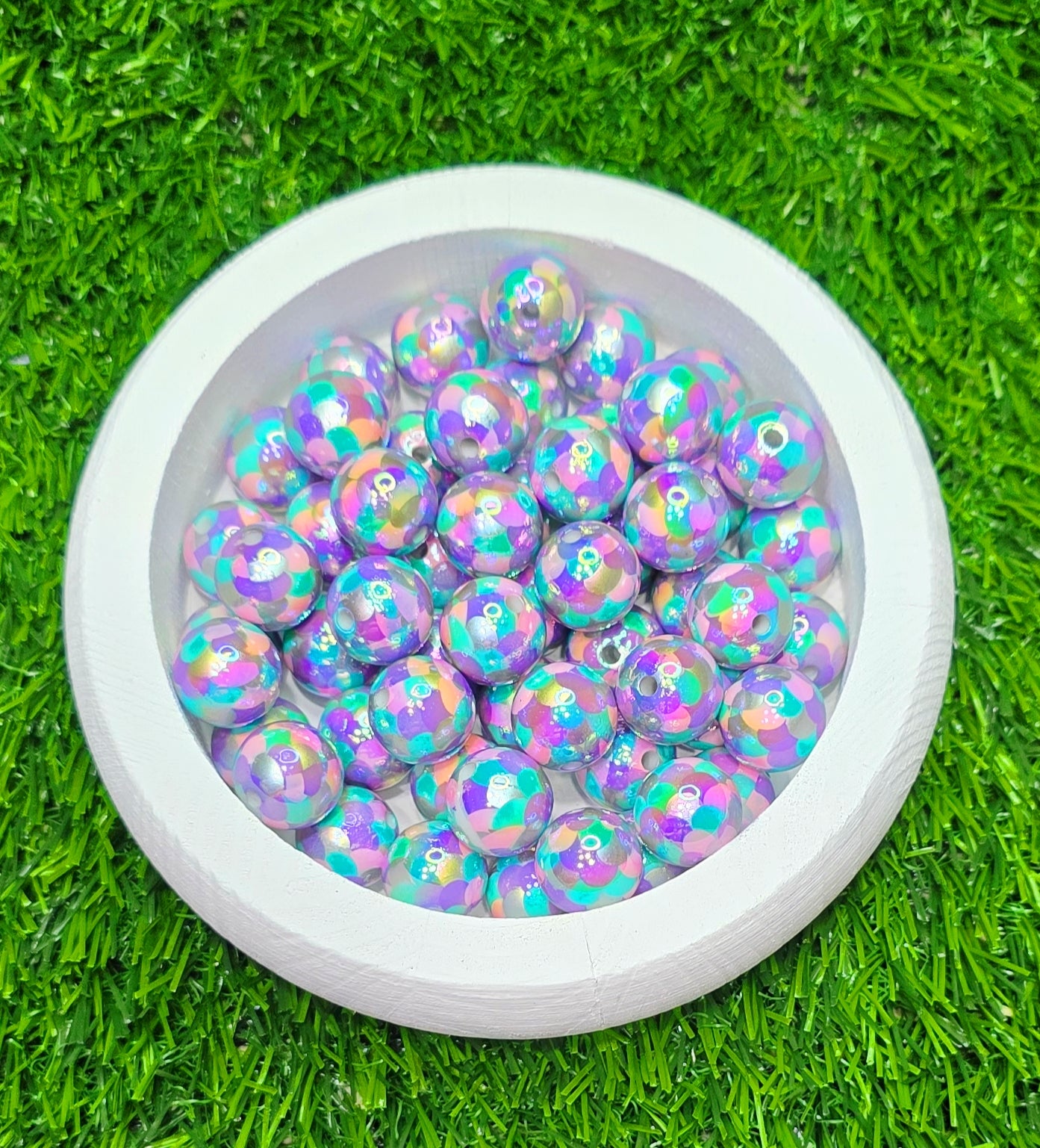 16mm Iridescent Mermaid Acrylic Beads – 5 Piece Pack