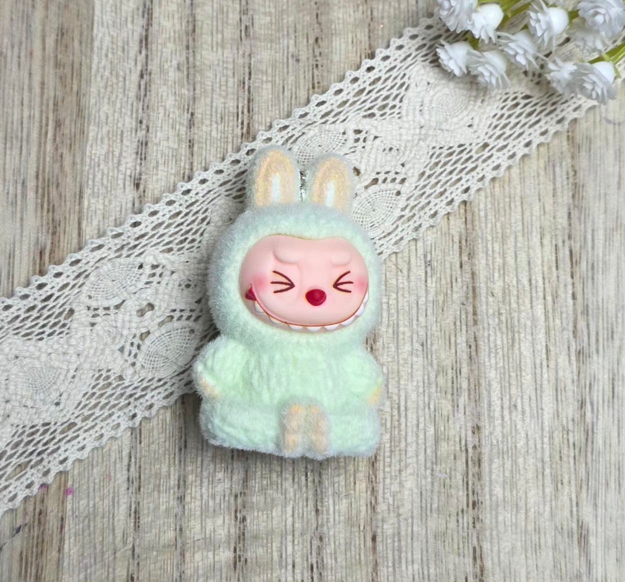 Fuzzy Character Pen Topper – Multiple Colors