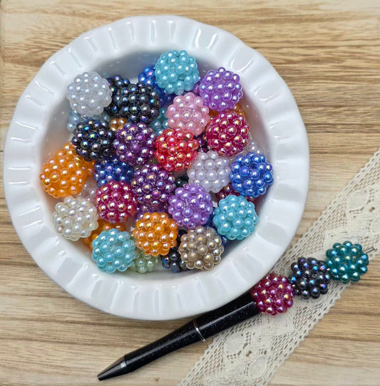 20MM Iridescent Bubble Cluster Acrylic Beads – 4 Piece Pack