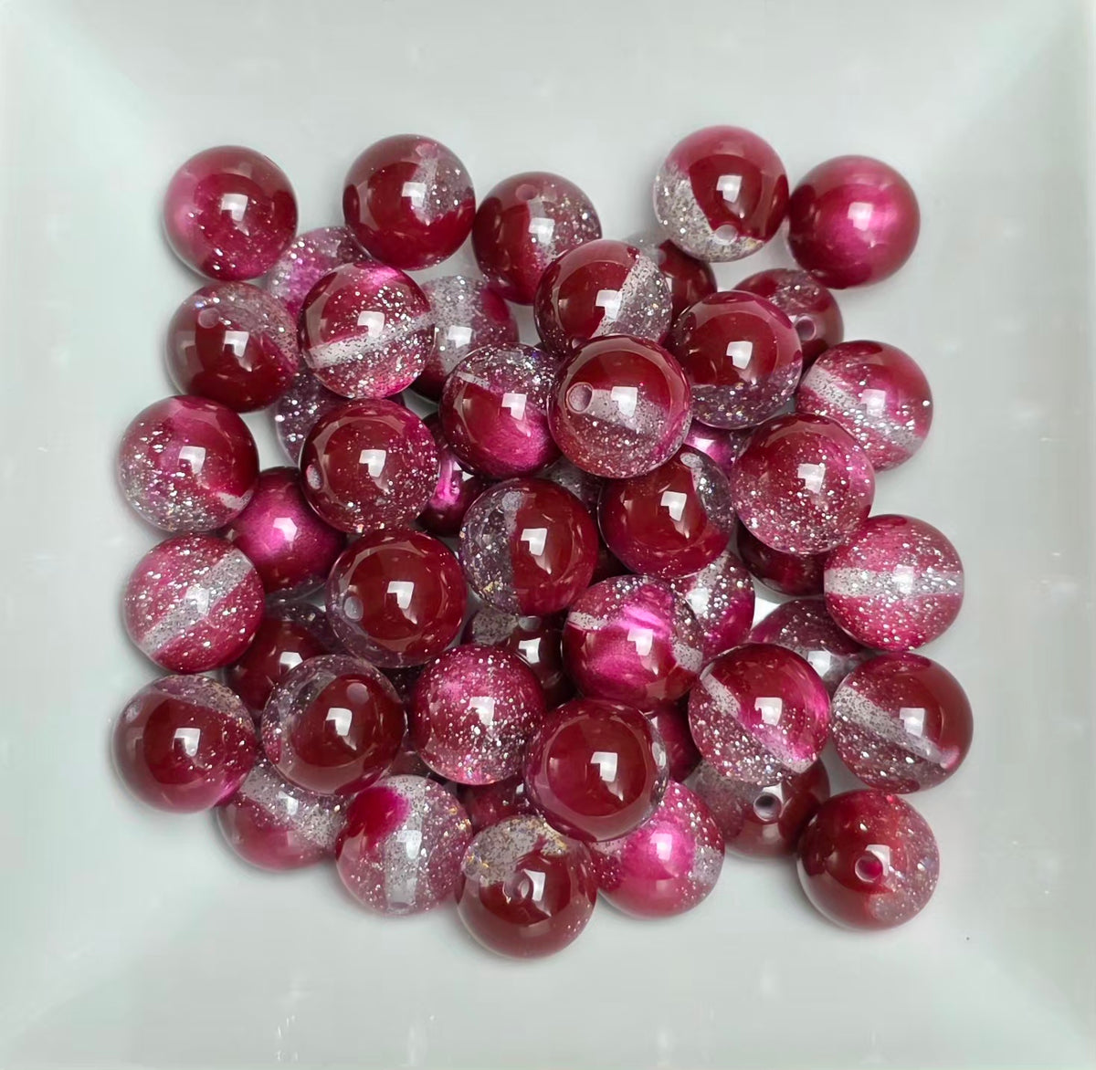Burgundy & Silver Glitter Cat Eye Acrylic Beads – 16mm – 5 Pack