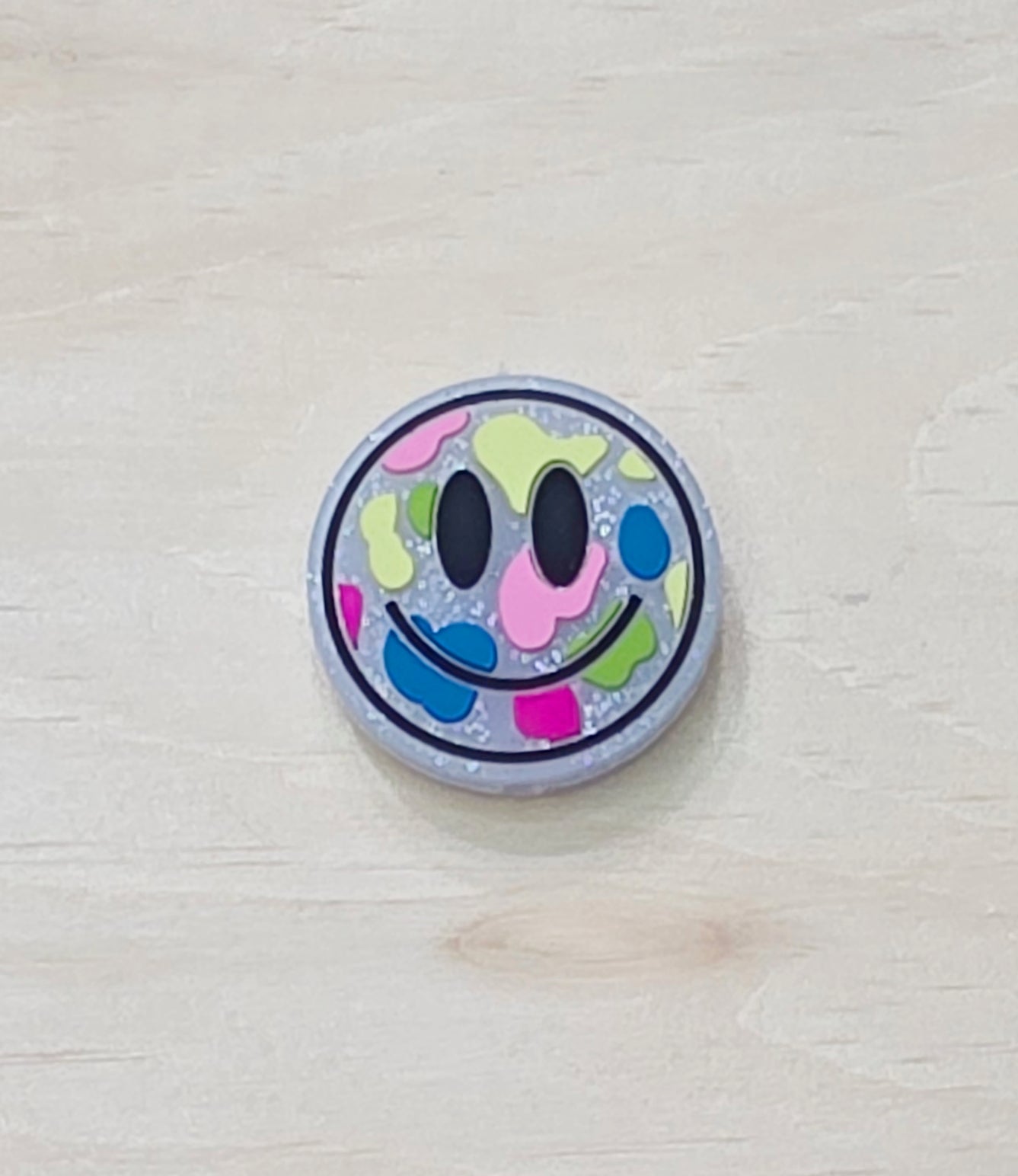 Glitter smile faces silicone focal bead - A192