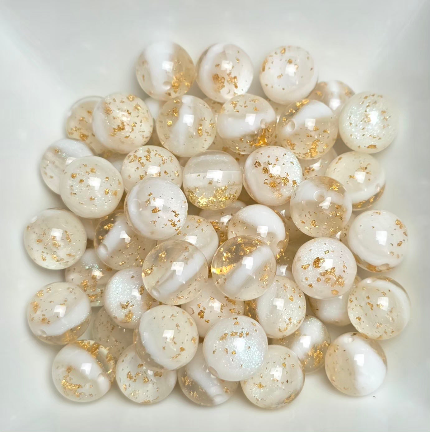 White Gold Foil Acrylic Beads – 16mm – 10 Pack