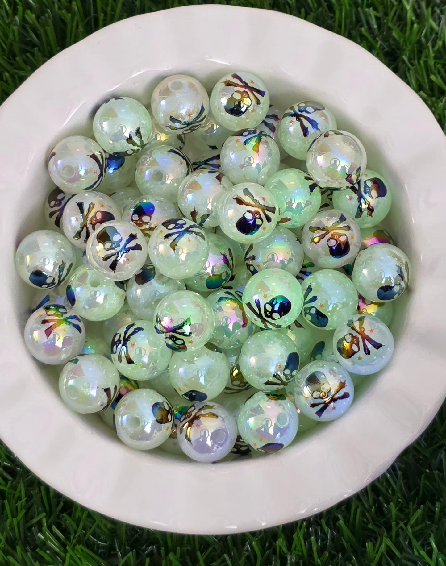 Glow in the Dark Skull & Crossbones Acrylic Beads – 5 Pack