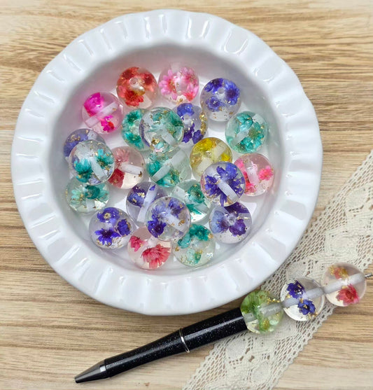 16mm Pressed Flower Acrylic Beads – 4 Piece Pack