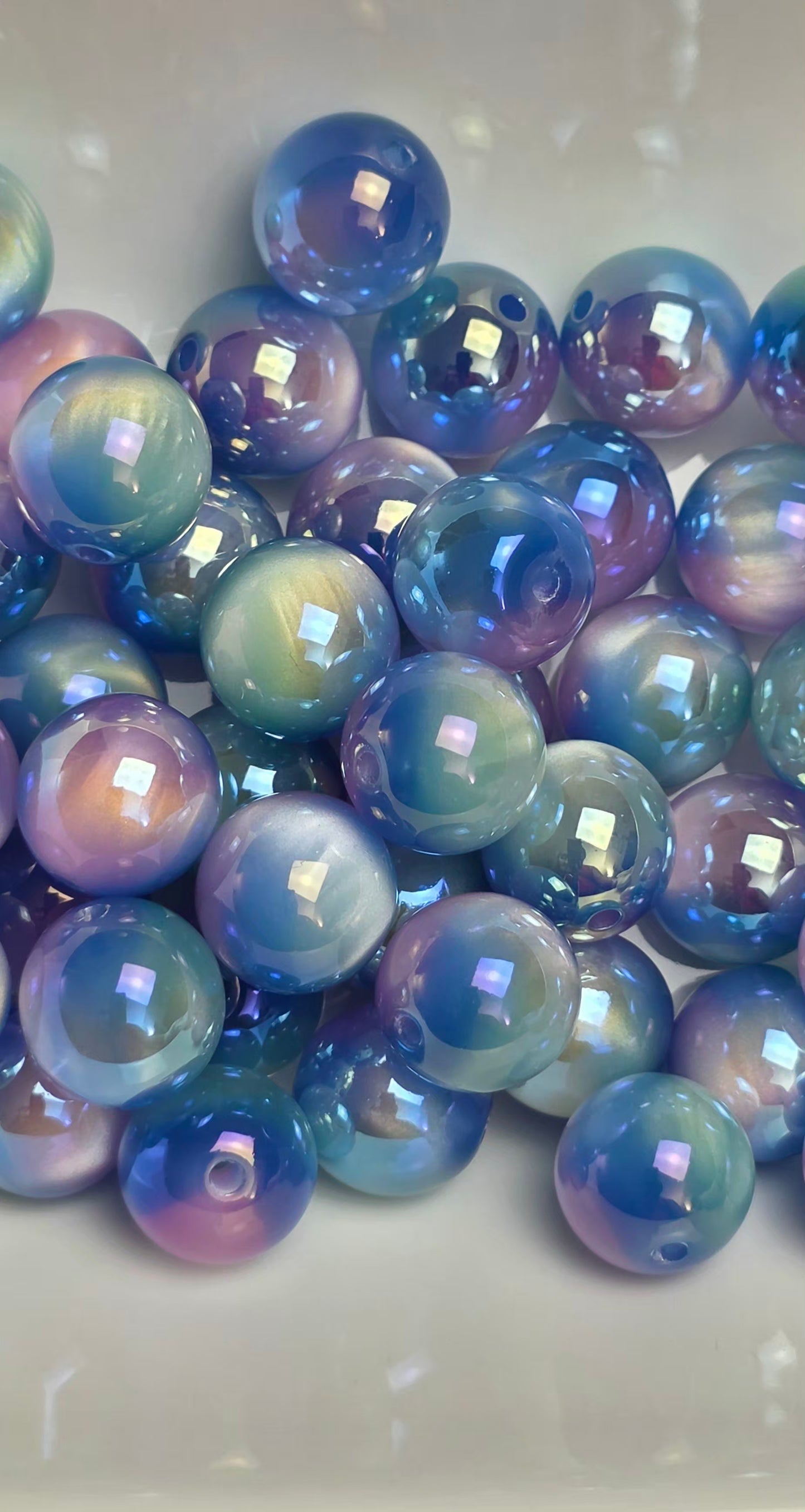 Mystic Ocean Acrylic Beads – 16mm – 10 Pack